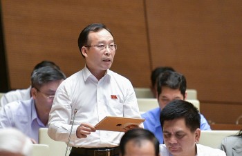 Đề xuất cân nhắc quy định cấm người trong gia đình tham gia đấu giá cùng một tài sản