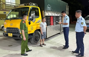 Thái Nguyên: Xử phạt và buộc tiêu hủy gần 1,5 tấn hoa quả không rõ nguồn gốc xuất xứ