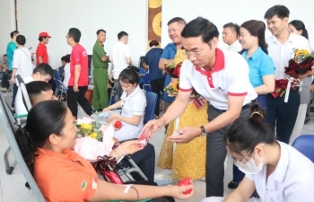 Lào Cai: Tổ chức Chương trình “Hành trình đỏ - Sắc đỏ biên cương”