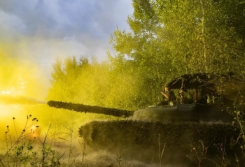 Chiến sự Nga-Ukraine ngày 5/10/2024: Ông Zelensky ngày càng bất mãn với phương Tây; Nga kiểm soát 98,8% Lugansk