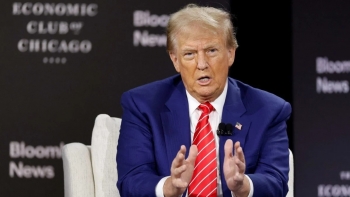 Nếu đắc cử, chính sách thuế quan của ông Donald Trump có ảnh hưởng như thế nào đến nền kinh tế Mỹ?