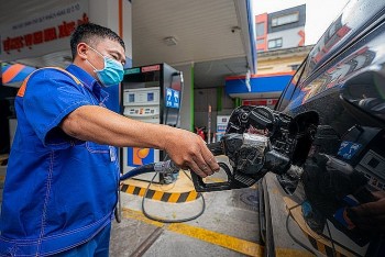 Giá xăng dầu hôm nay 13/11/2024: Giá dầu giữ mức thấp nhất gần 2 tuần