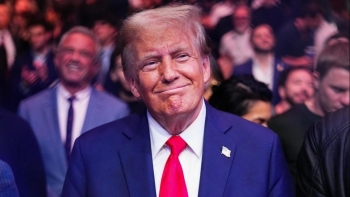 New York Times: Ông Donald Trump cam kết bảo vệ 'biểu tượng thương hiệu công nghiệp' của Mỹ