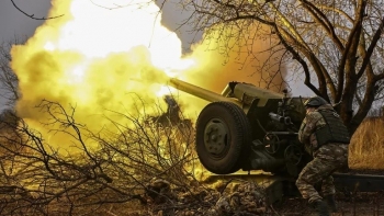 NATO thừa nhận đàm phán về Ukraine sẽ sớm bắt đầu; EU đảm bảo chuyển khoản vay 50 tỷ USD cho Kiev?