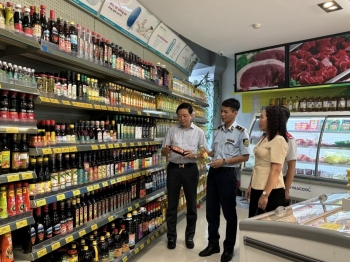 Hòa Bình sẽ xử lý cán bộ buông lỏng quản lý về an toàn thực phẩm