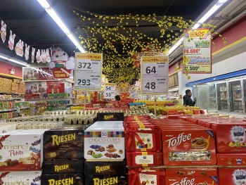 Giỏ quà Tết tầm trung hút khách