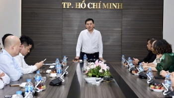 Chùm ảnh: Bộ trưởng Nguyễn Hồng Diên làm việc với các trường ngành Công Thương phía Nam