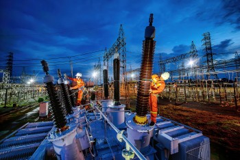 Hiệu quả từ chống lãng phí trong đầu tư của EVN