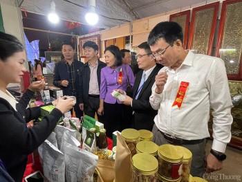 Khai mạc Hội chợ Xuân Ất Tỵ Quảng Bình năm 2025