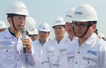 Chùm ảnh: Thứ trưởng Trương Thanh Hoài thăm căn cứ cảng PTSC