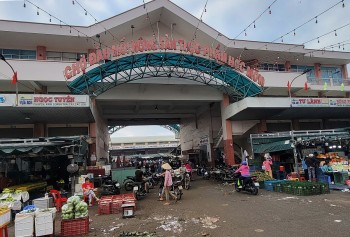 TP. Hồ Chí Minh: Nông sản tăng mạnh tại chợ đầu mối