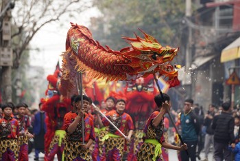 Cán bộ, công chức tuyệt đối không được đi lễ hội trong giờ hành chính