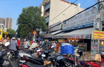 Vũng Tàu: Heo quay, cá lóc ‘cháy hàng’ ngày vía Thần Tài
