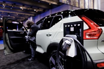 CEO Volvo nói gì về thị trường ô tô năm 2025?