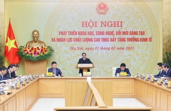 Thủ tướng chủ trì Hội nghị phát triển khoa học công nghệ