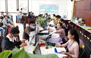 TP. Hồ Chí Minh: Cán bộ sau sắp xếp nhận gần 2,7 tỷ đồng