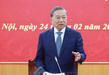 Tổng Bí thư Tô Lâm yêu cầu thúc đẩy tiêu dùng nội địa, tăng xuất khẩu ròng