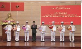 Công an Quảng Bình: Công bố quyết định tổ chức bộ máy