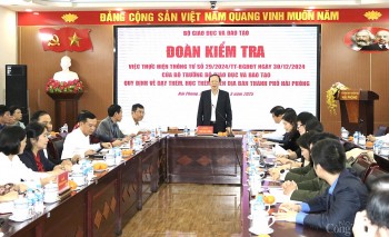 Thứ trưởng Bộ Giáo dục và Đào tạo: Tăng cường hướng dẫn học sinh tự học
