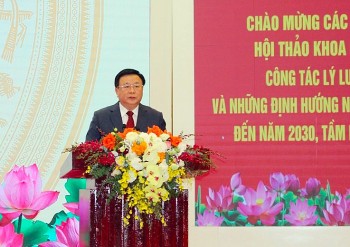 Công tác lý luận: Nền tảng cho các quyết sách lớn của Đảng