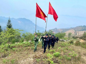 Tuần tra liên hợp khu vực biên giới Việt Nam - Trung Quốc