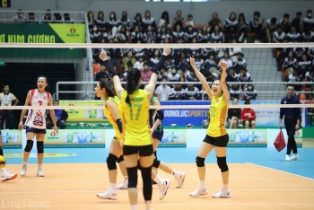 Tuyển Thông tin - Đông Bắc vào top 4 giải bóng chuyền VĐQG