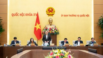 Ưu tiên trình Quốc hội xem xét nội dung phục vụ sắp xếp bộ máy