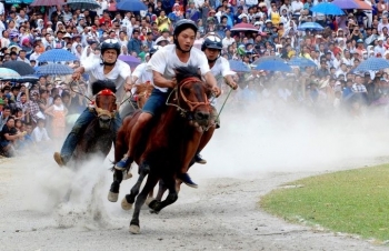 Lào Cai: Festival Bắc Hà - nơi hội tụ sắc màu Tây Bắc