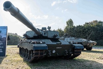 Anh khó sở hữu 'đối trọng' của siêu tăng T-14 Armata