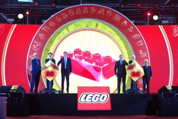 Khánh thành nhà máy sản xuất đồ chơi lego tỷ USD tại Bình Dương
