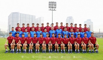 Thủ tướng gửi thư khen U17 trước trận đấu 'sống còn' với U17 UAE