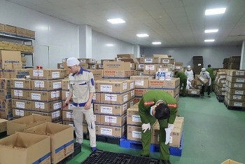 Vụ sữa giả 500 tỷ: Nhóm sản xuất bị lừa 150.000 USD