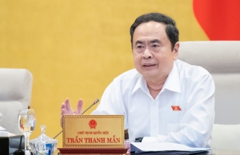 Doanh nghiệp nhà nước phải có cơ chế trả lương như tư nhân