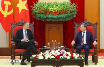 Pháp sẽ thúc đẩy EC gỡ bỏ Thẻ vàng IUU đối với thủy hải sản của Việt Nam