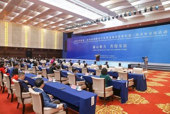 Chung tay vun đắp tình hữu nghị Việt Nam-Trung Quốc