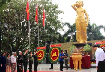 Khánh thành Công viên tượng đài Anh hùng Võ Thị Sáu