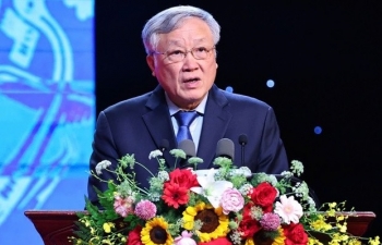 Phó Thủ tướng Thường trực Nguyễn Hòa Bình kỳ vọng công nhân dẫn đầu kỷ nguyên số