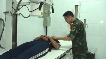 Bệnh xá đảo Song Tử Tây cứu ngư dân bị giảm áp