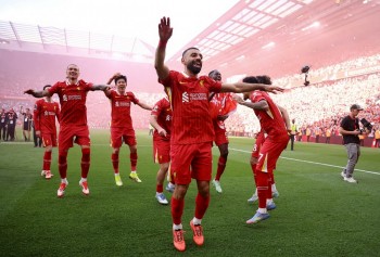 Kết quả bóng đá ngày 28/4: Liverpool vô địch Ngoại hạng Anh