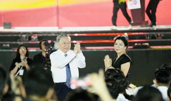 Lãnh đạo Đảng, Nhà nước dự chương trình Mùa xuân thống nhất