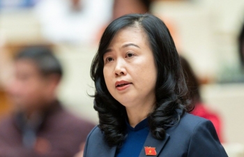 Bộ trưởng Bộ Y tế báo cáo gì về việc quản lý mỹ phẩm, thực phẩm chức năng?