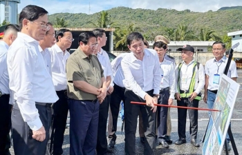 Thủ tướng Chính phủ Phạm Minh Chính làm việc tại Côn Đảo