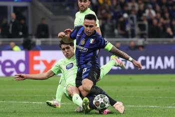 Huấn luyện viên Barcelona trách trọng tài thiên vị Inter Milan