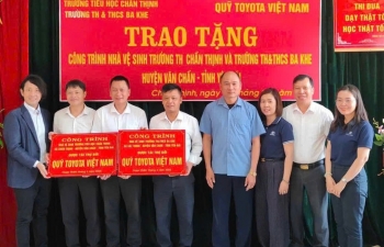 Cải tạo nhà vệ sinh cho trường học vùng sâu Yên Bái