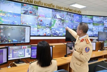 Hà Nội tăng cường tuần tra, xử lý nghiêm vi phạm giao thông