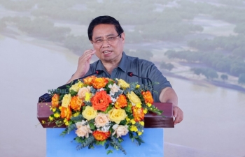 Thủ tướng: Hoàn thành cầu Tứ Liên trong 24 tháng