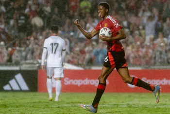 Kết quả bóng đá ngày 31/5: MU thắng ngược dòng