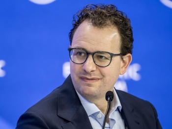 Vì sao CEO hãng AI cảnh báo làn sóng thất nghiệp?