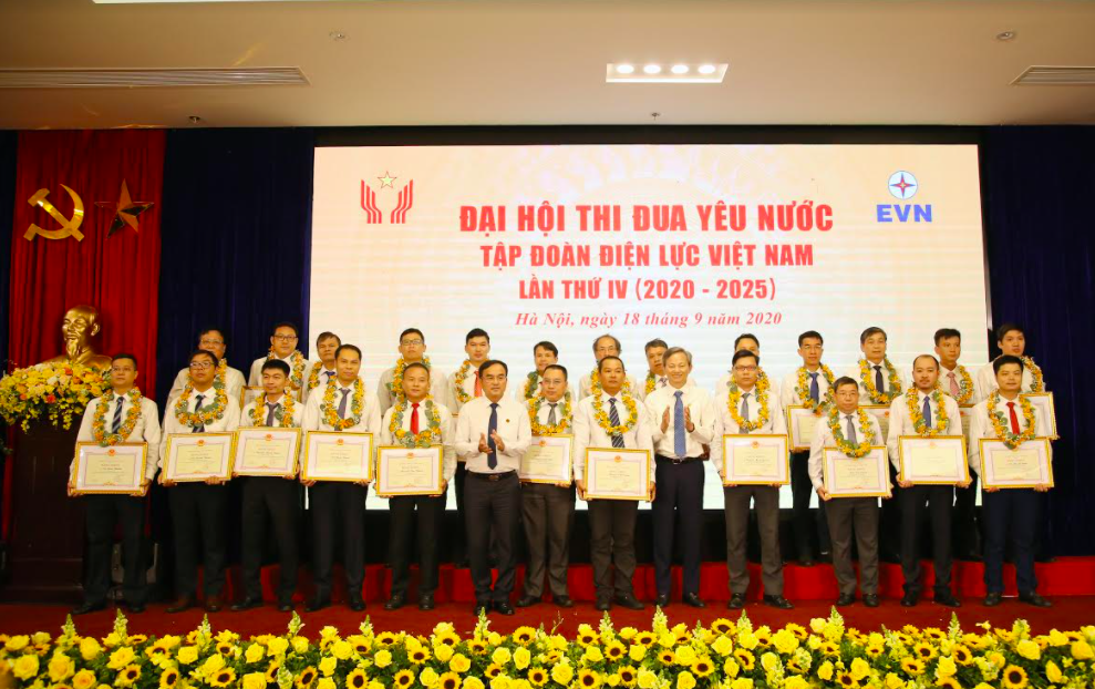 EVN vinh danh điển hình trong phong trào thi đua yêu nước