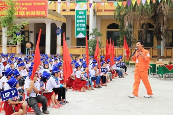 EVNNPC tri ân khách hàng, ưu tiên nguồn lực cho khu vực miền Trung